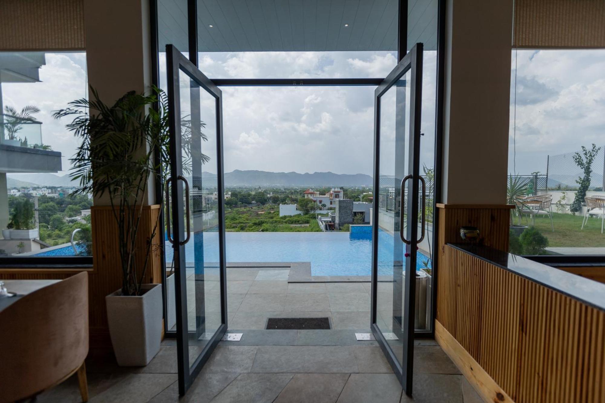 Suramya-A Luxury Boutique Hotel Udaipur Eksteriør bilde